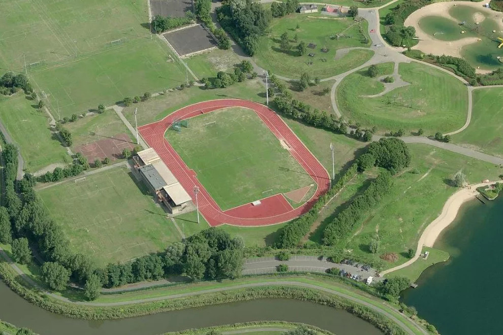 op 1 juli 2026 volledig verhuist naar De Nekker >>>